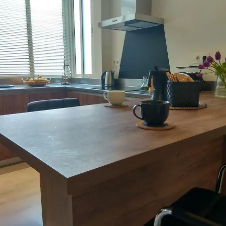 Flat Soho Center With Balcony *